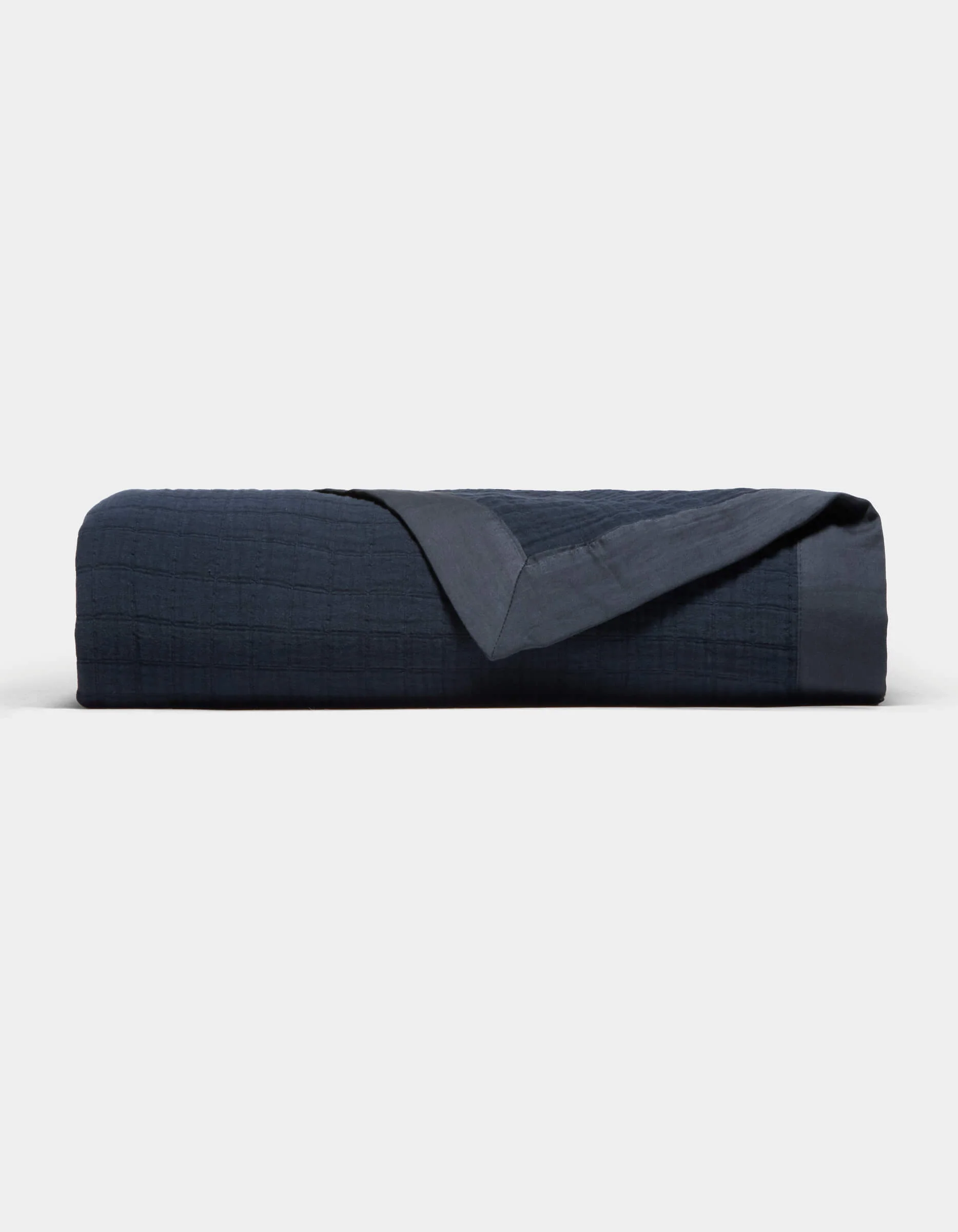 Waterfront Grid Matelasse Blanket