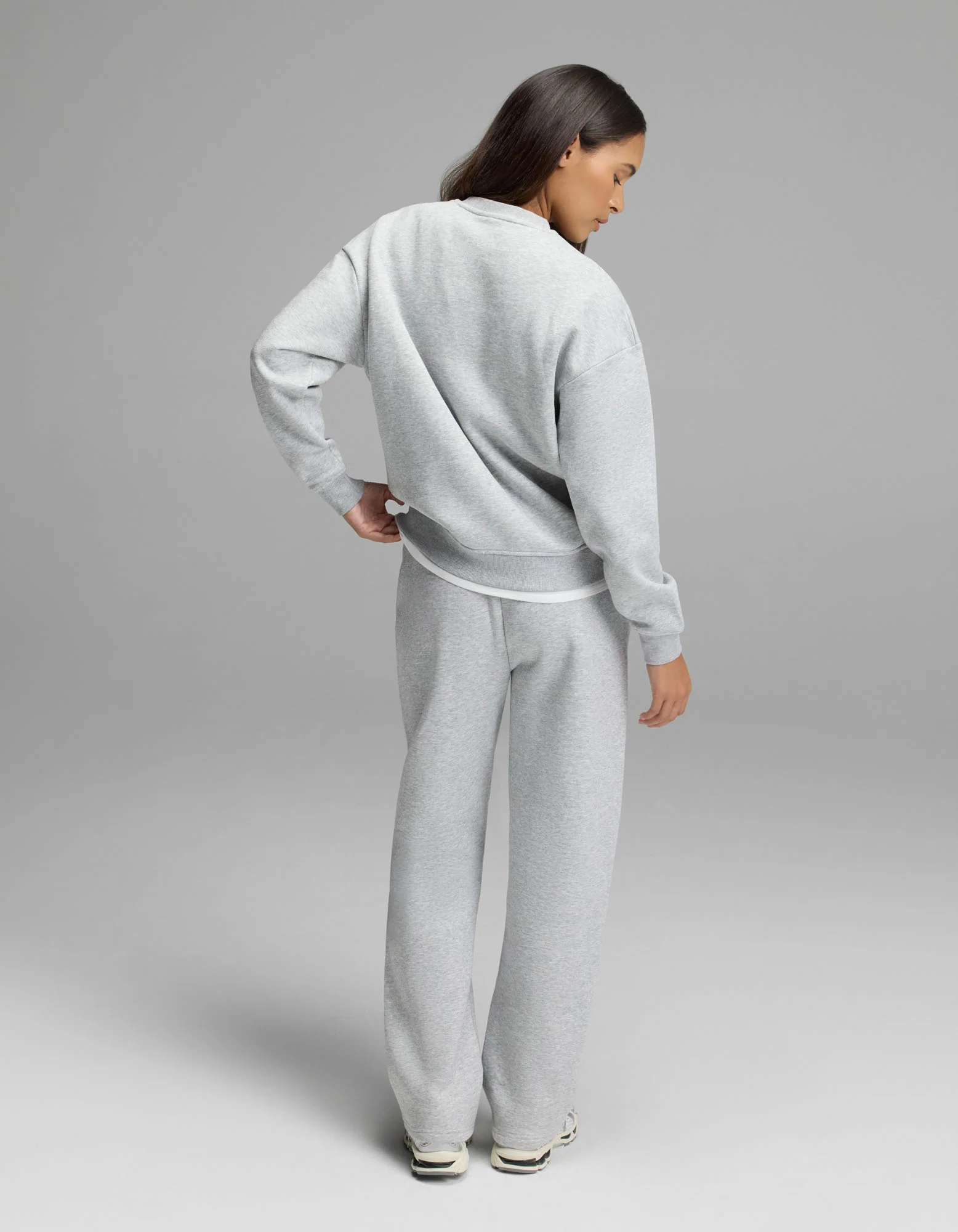 Women's CityScape Crewneck & Wide Leg Pant Set - Image 4