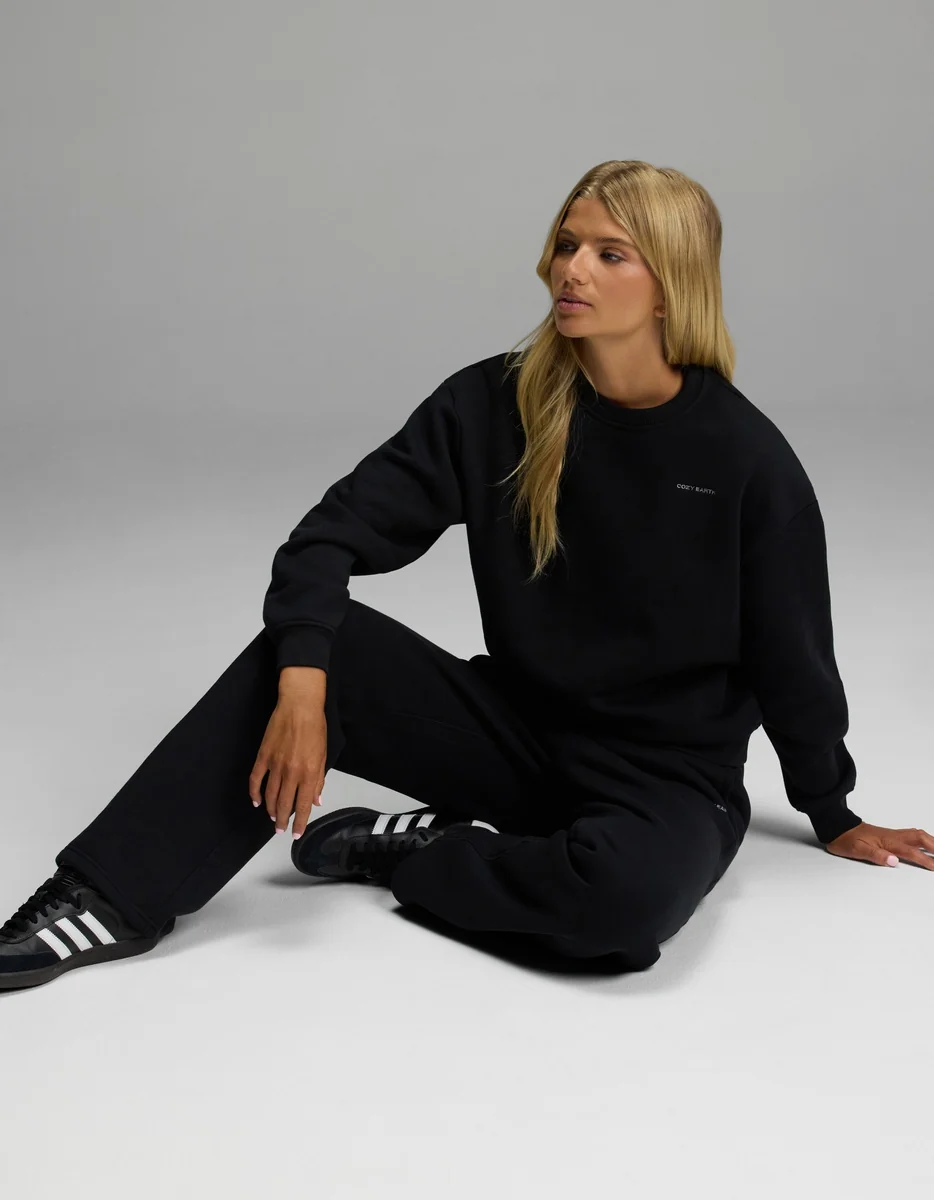 Women's CityScape Crewneck & Wide Leg Pant Set - Image 20