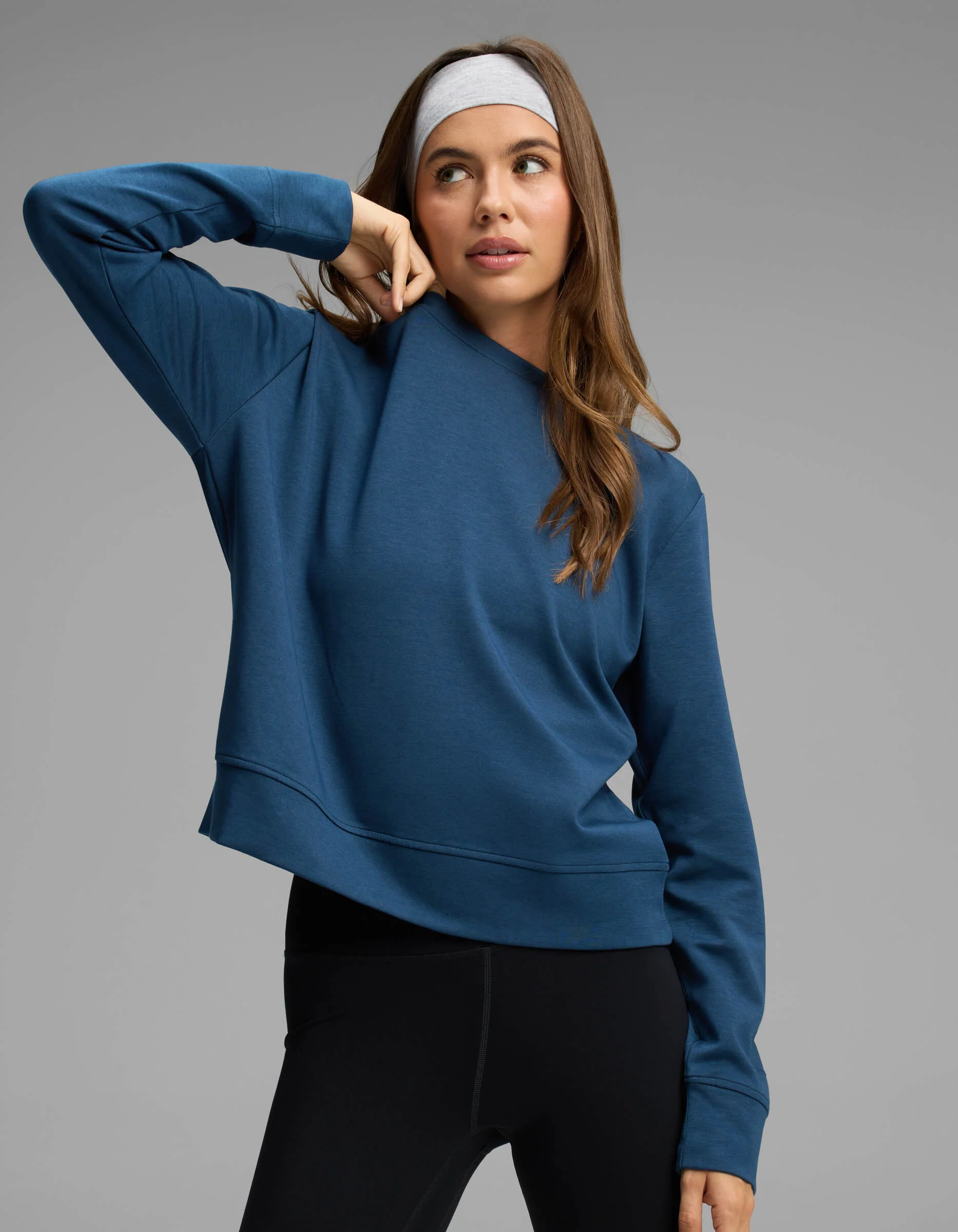Women's Versa Crewneck