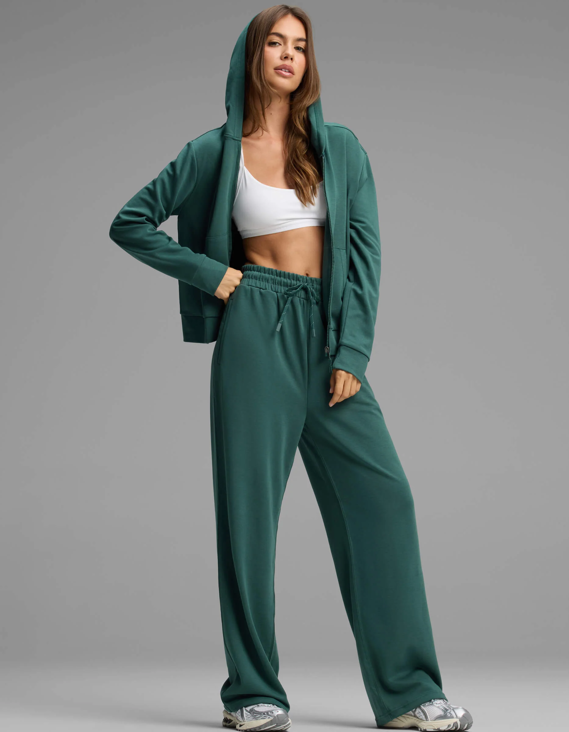 Women's Versa Full-Zip Hoodie & Wide Leg Pant Set - Image 3